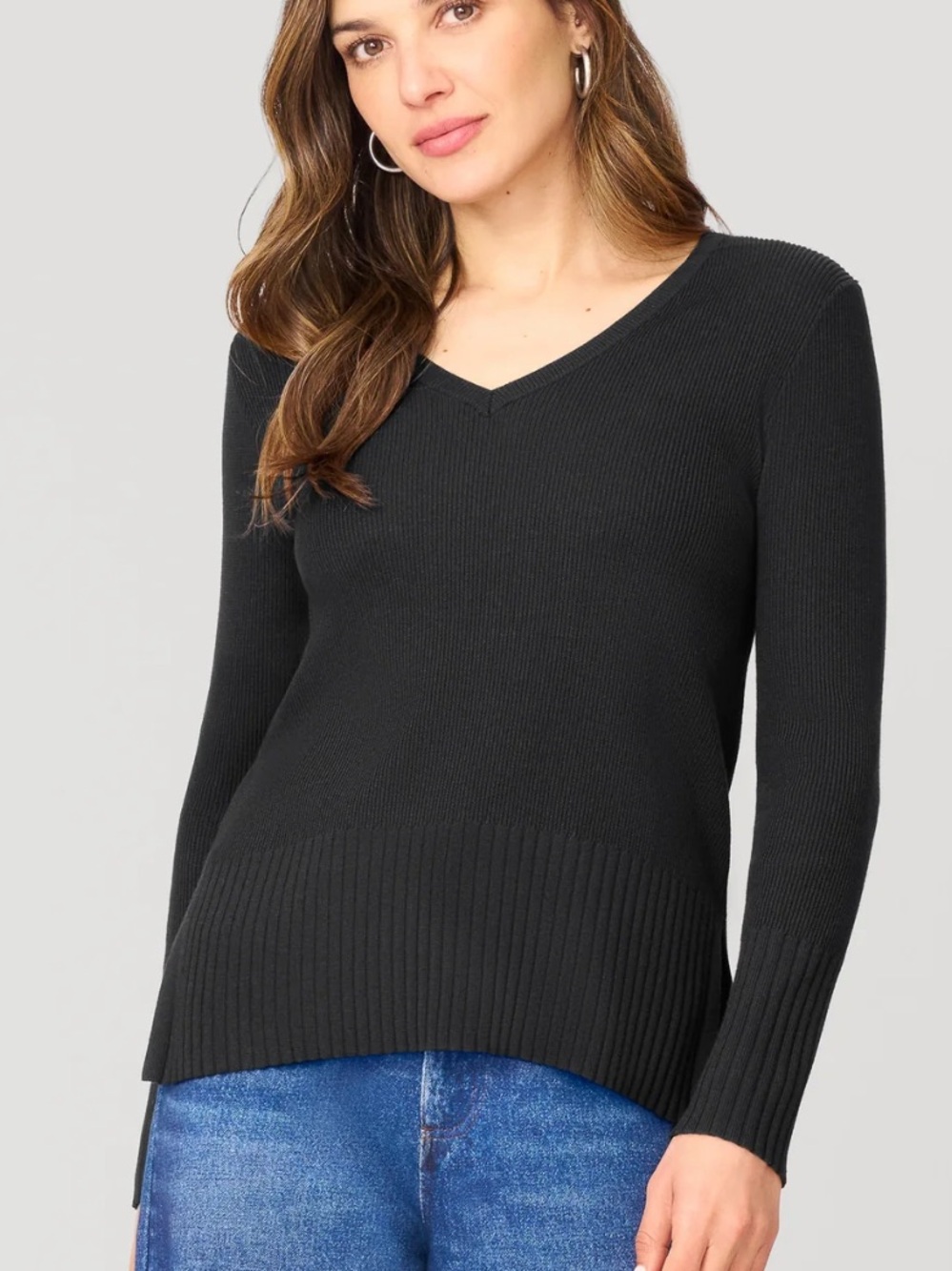 Cable & Guage Black V-Neck Ribbed Hem Sweater